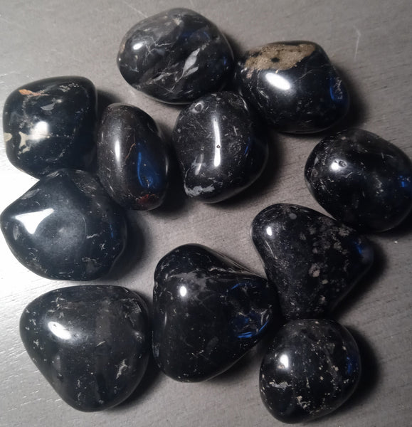 Black Onyx Gemstone